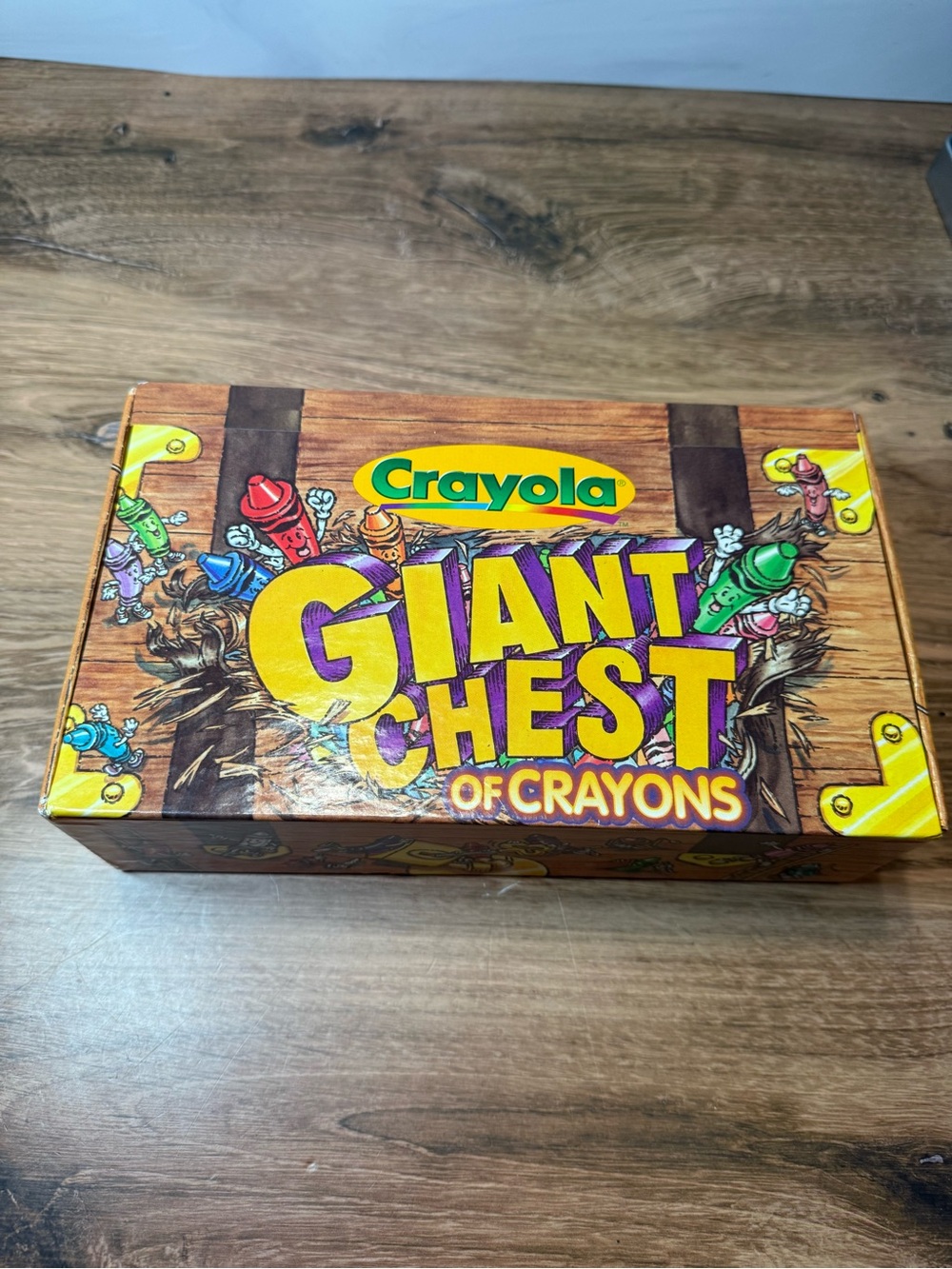 Vintage 1997 Crayola Giant Chest of Crayons 120 Colors Rare Retired Colors